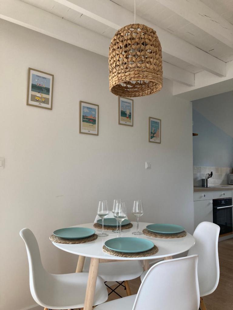 Maison de pêcheur typique rénovée sur la côte photo 2