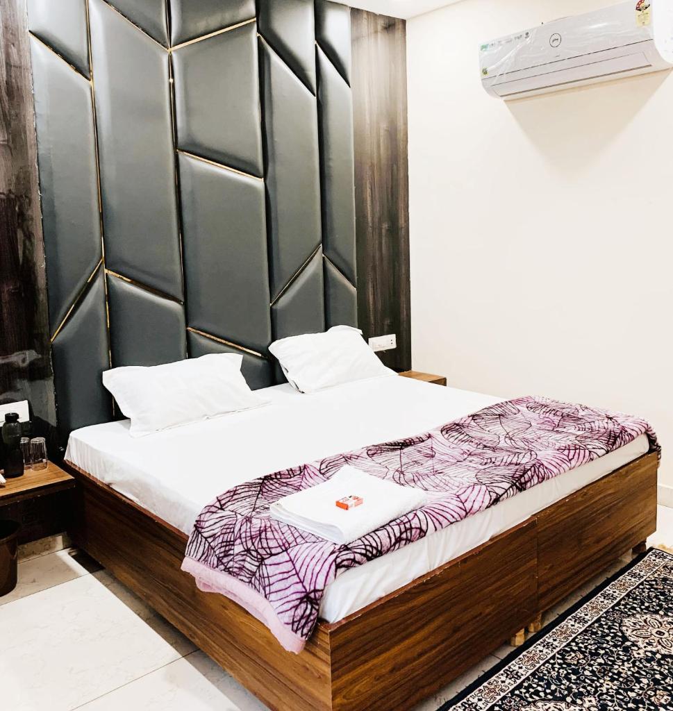 THE R MOTEL Phagwara City -- Full Privacy & Security -- Family,Corporate,Couples Favorite photo 4