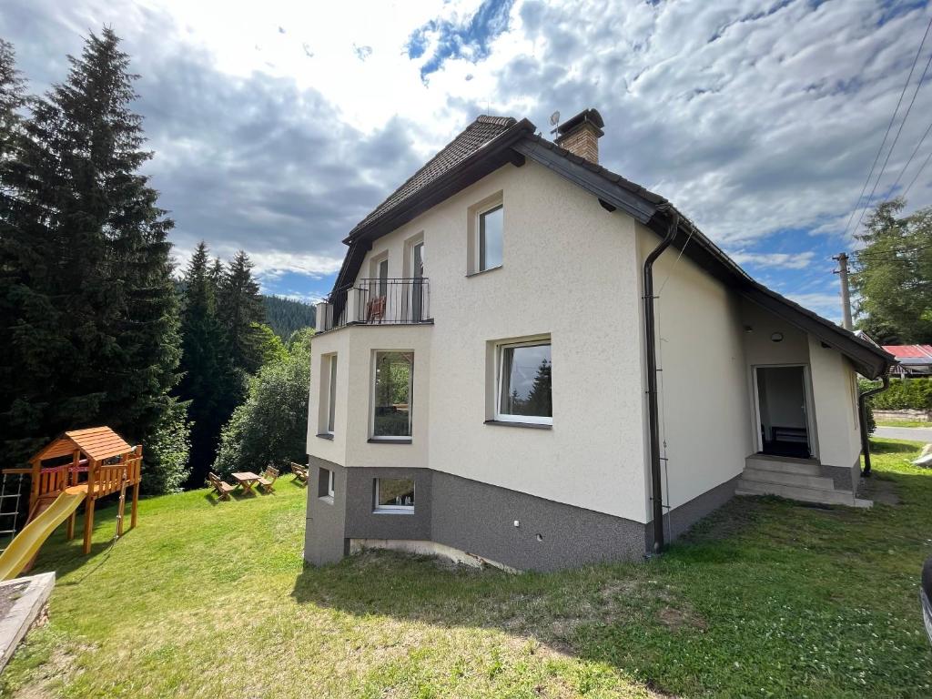 Apartmány Josefáč se saunou, zahradou a dětským hřištěm photo 3
