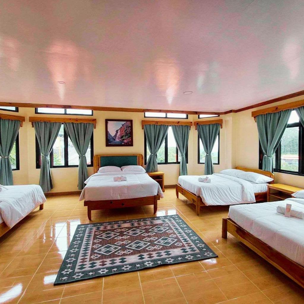The Lalouette Inn Room Type - Family Room