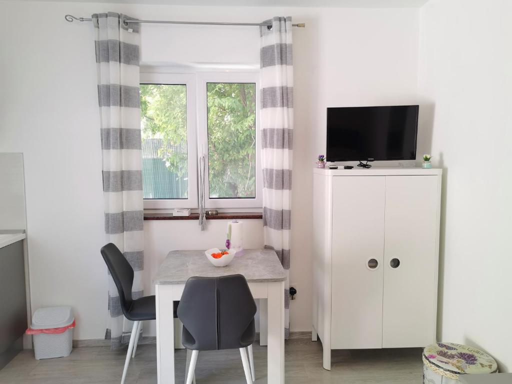 Apartment Adriana photo 2