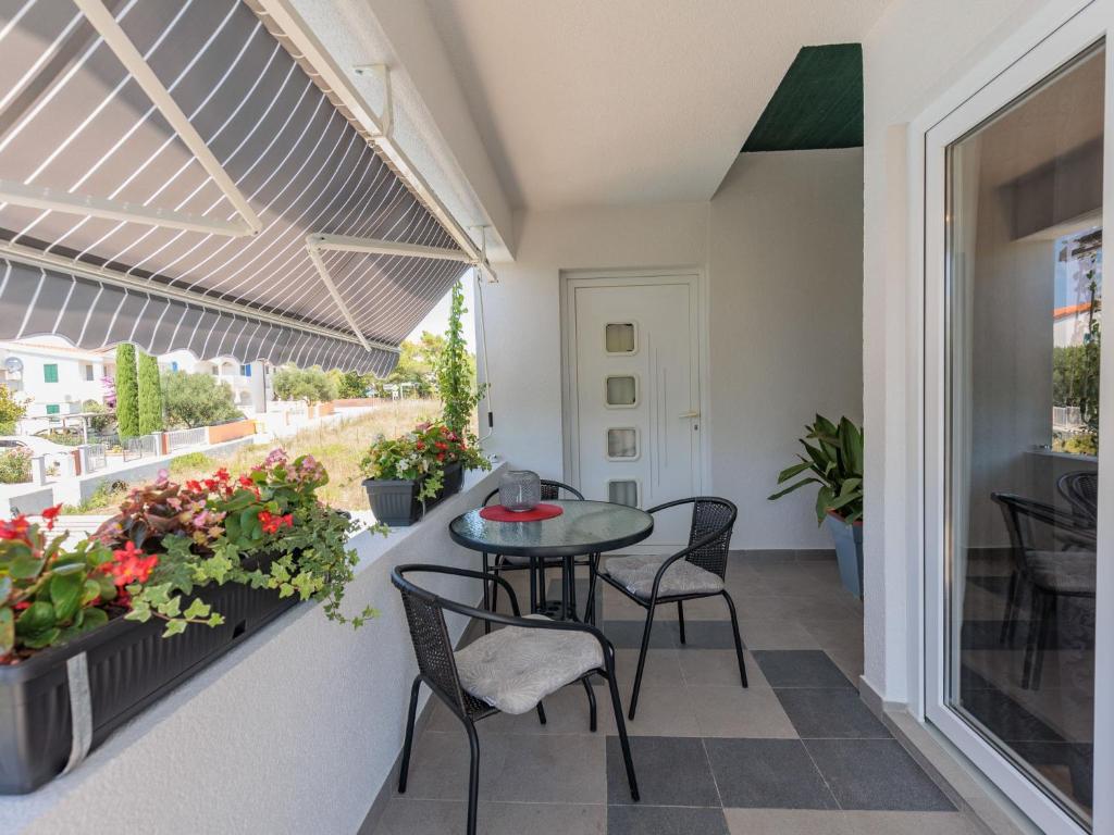Apartment Tome - VIR131 by Interhome photo 3
