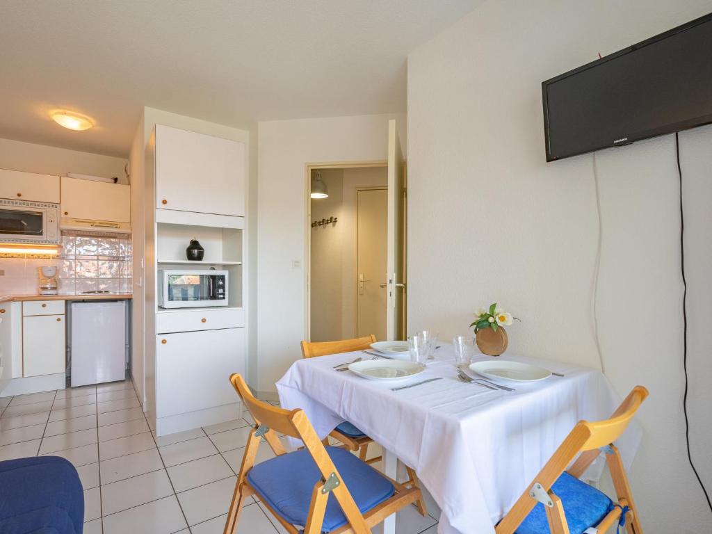 Apartment Parc de Pontaillac-21 by Interhome photo 2