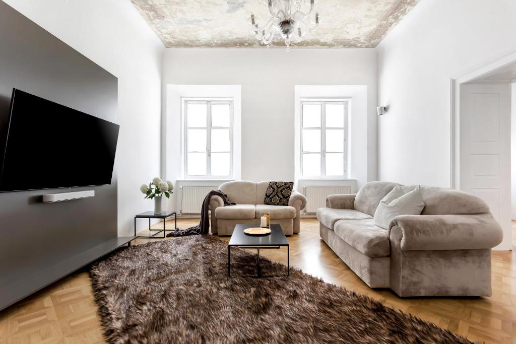 Ljubljana Palace Suites - Tap to explore photos