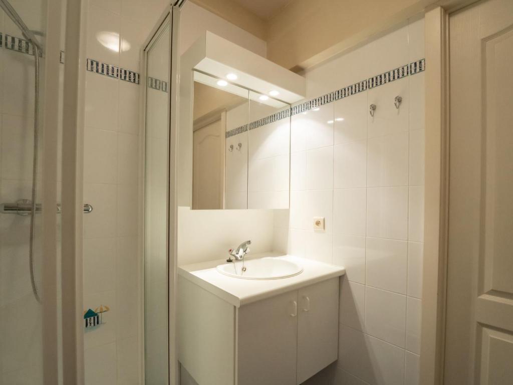 Apartment Green Garden-8 by Interhome photo 3