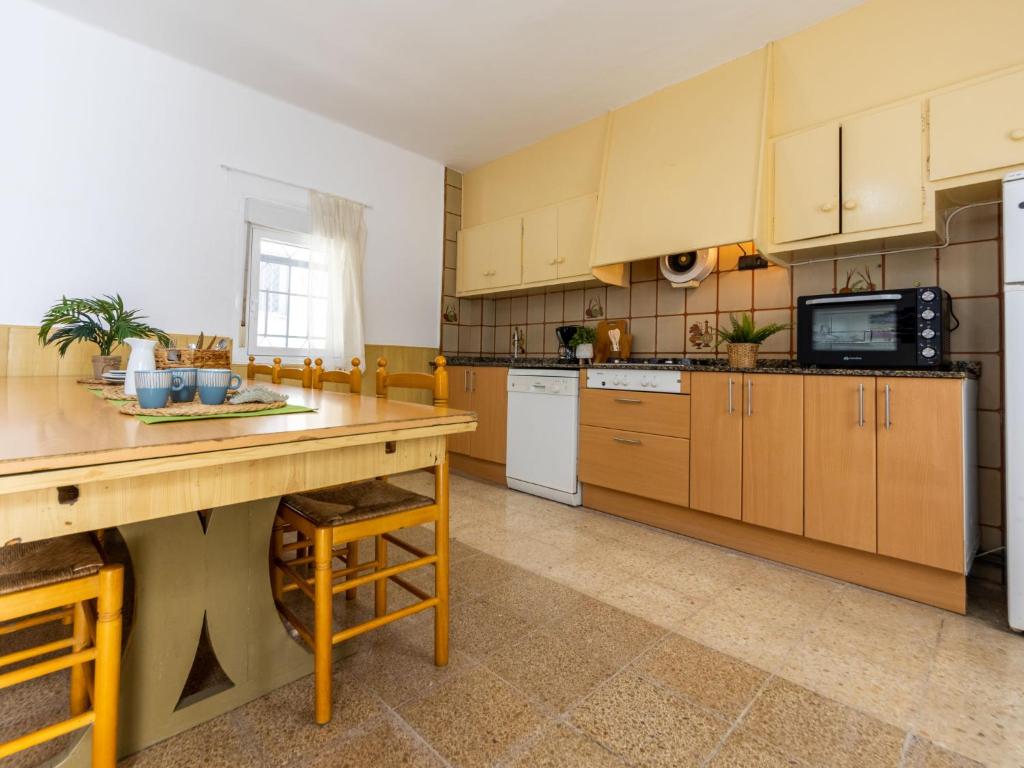 Holiday Home Lola by Interhome photo 3