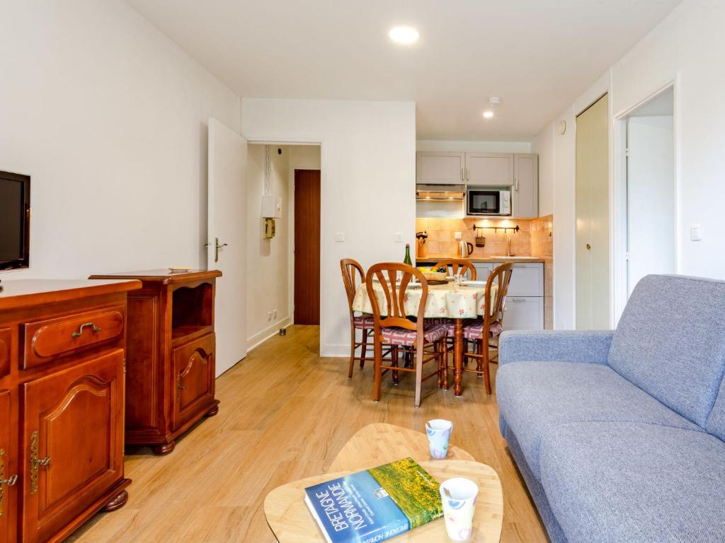 Apartment Les Portes de la Mer-11 by Interhome photo 3
