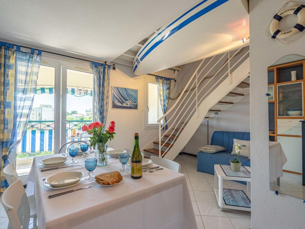 Apartment Parc de Pontaillac-28 by Interhome photo 1