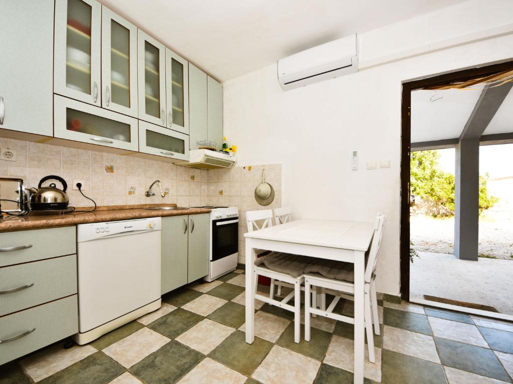 Apartment Mirjana-2 by Interhome photo 1