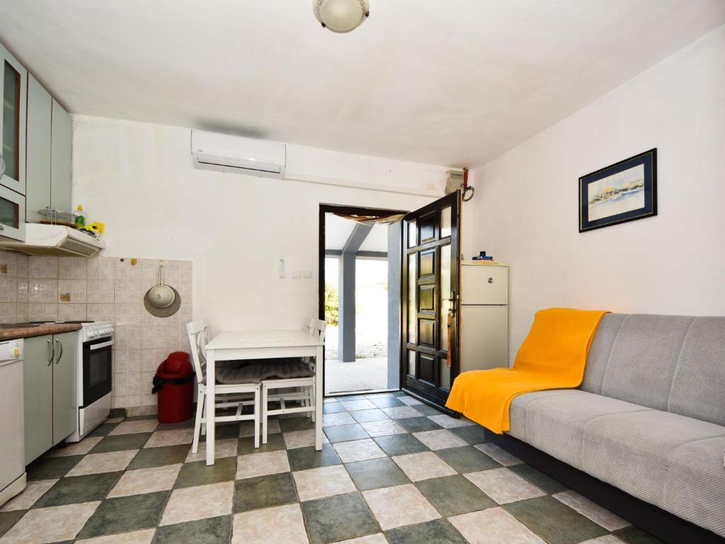 Apartment Mirjana-2 by Interhome photo 2