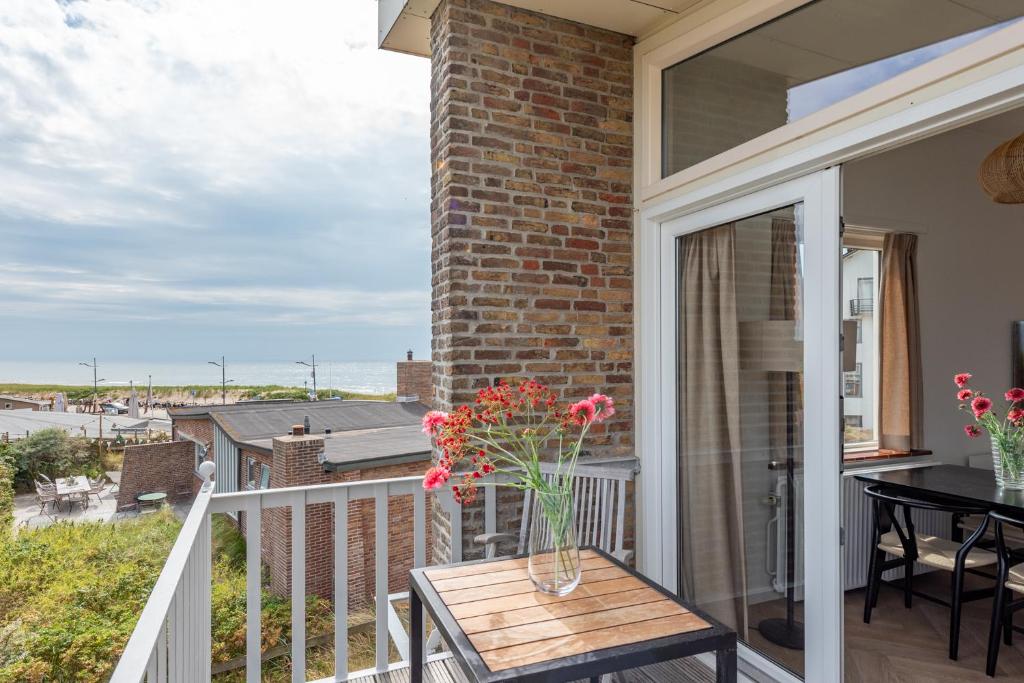 Zeezicht Villa Zee aan het strand photo 2