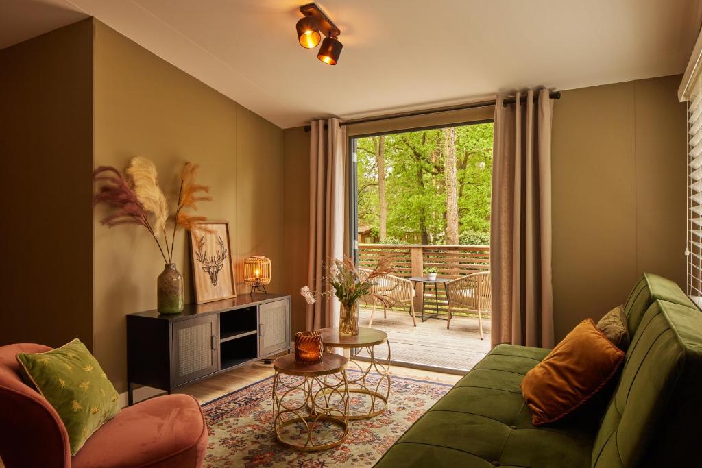 Luxe hippe Lodge in de bossen van Oisterwijk photo 3
