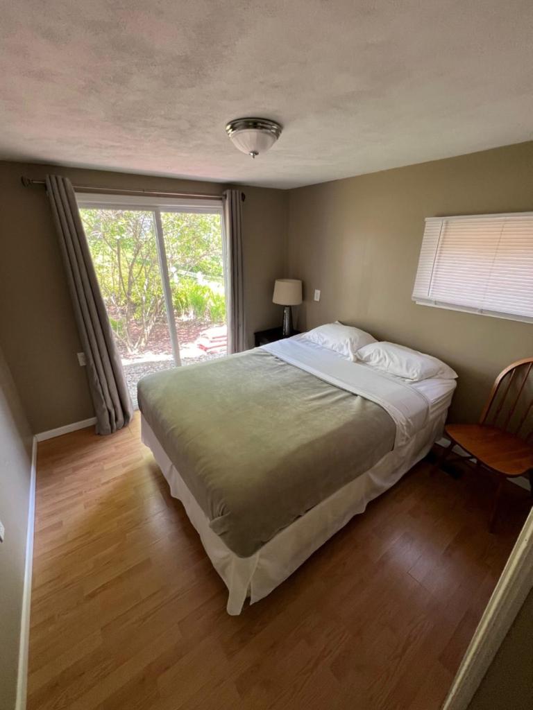 Cottage near Cedar Point & Nickel Plate Beach photo 4
