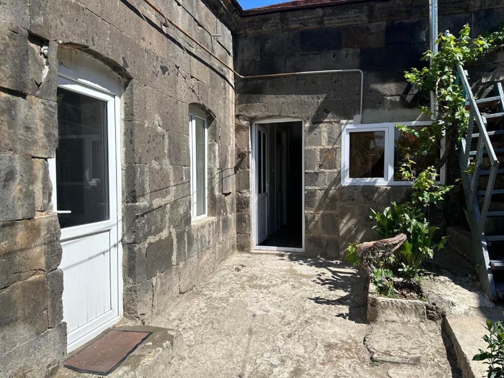Ispiryan's Home photo 3