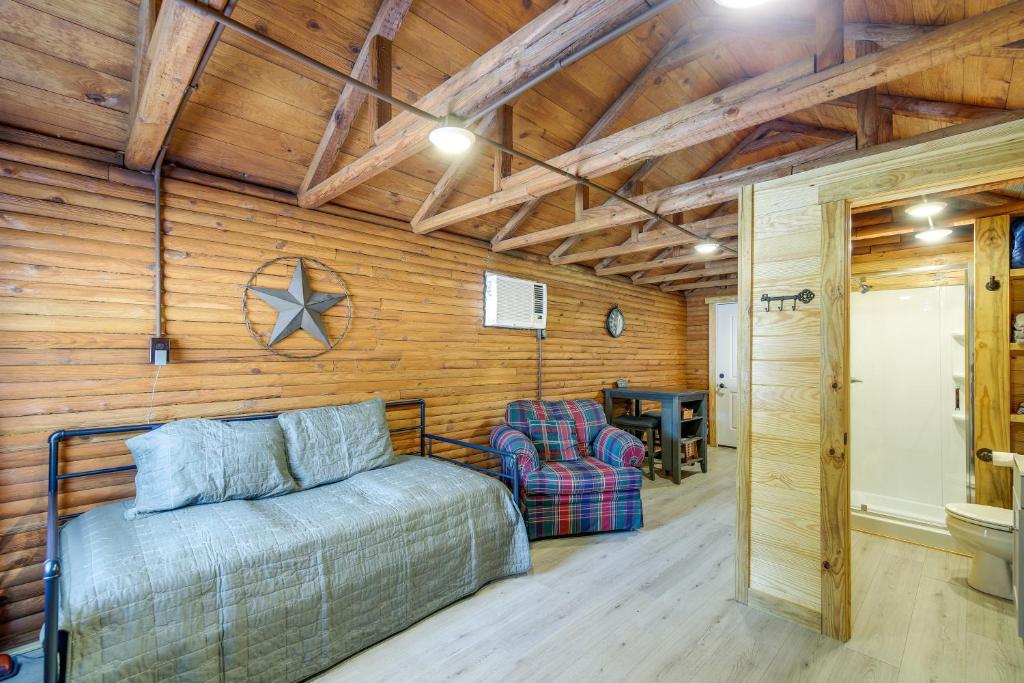 Cozy Cabin with Direct ATV Trail Riding and Mtn Views! photo 3