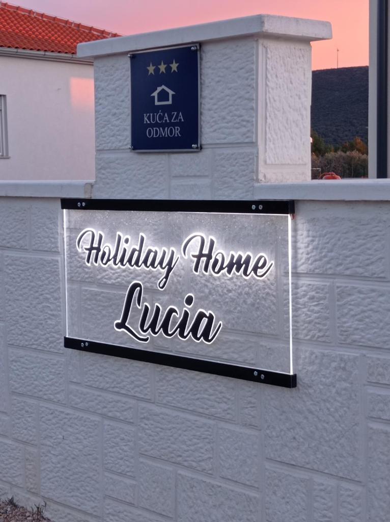 Holiday Home Lucia photo 2