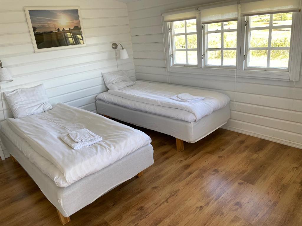 2 stugor, med panoramautsikt, paradis för fågelskådare och vandrare, självstäd efter besök photo 4