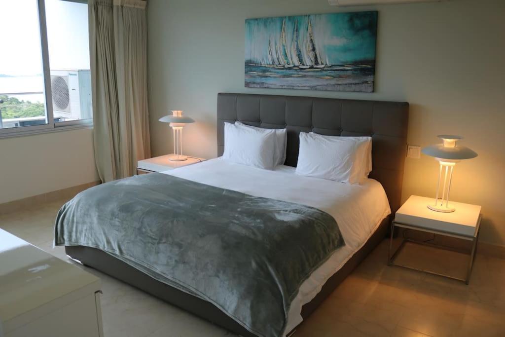 18G Luxury Oceanview with Roof Top Pool photo 4