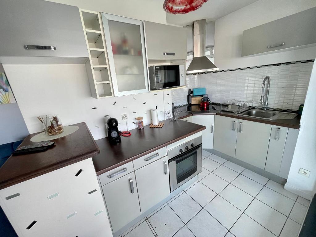 Ti Palmier ,1 chambre climatisée, wifi fibre, vue mer, sans vis-à-vis, parking devant l entrée photo 2
