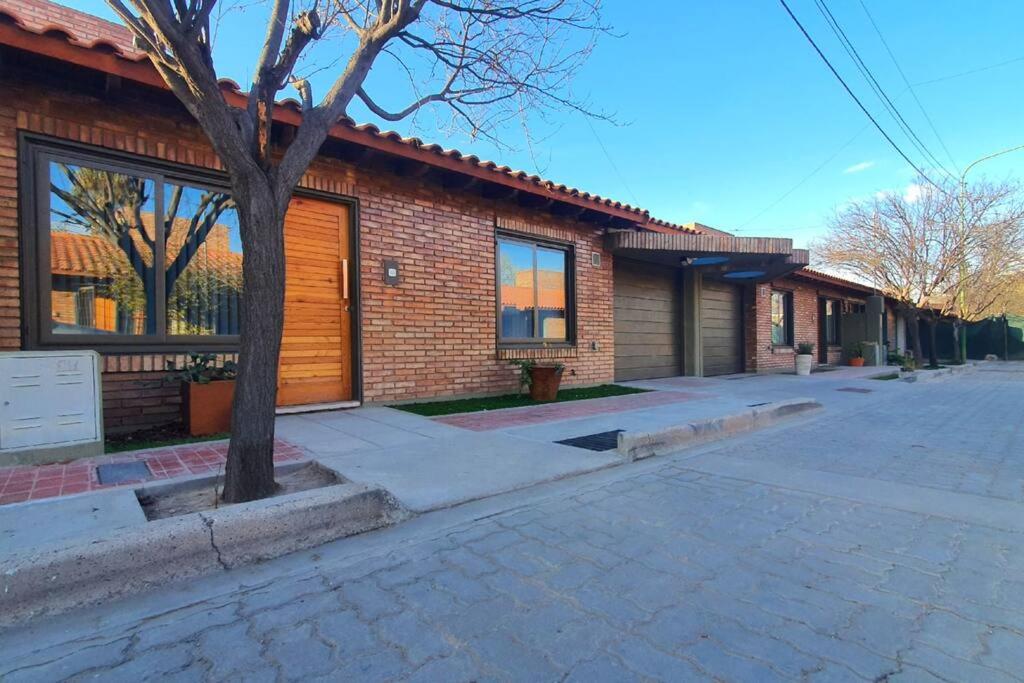 Casa en barrio cerrado Alto Dorrego