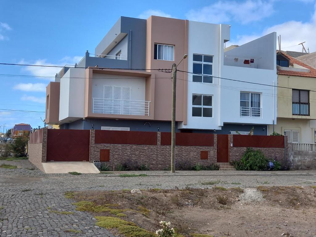 Nifa House photo 1