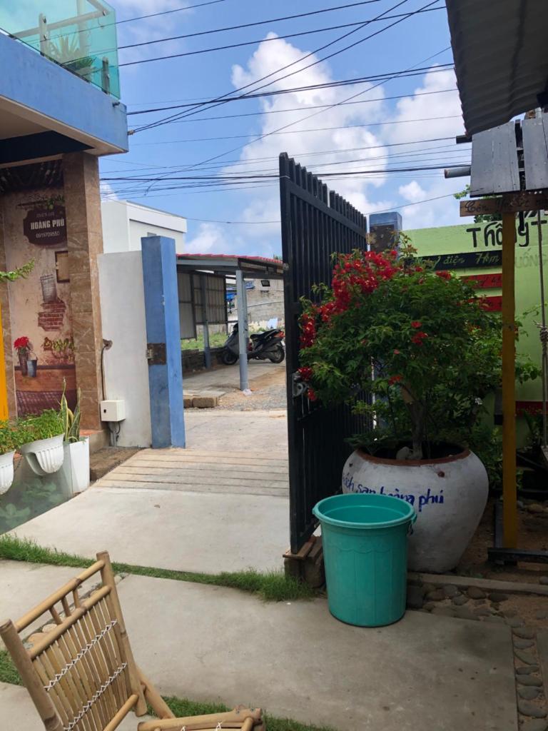 Khách sạn Hoàng Phú