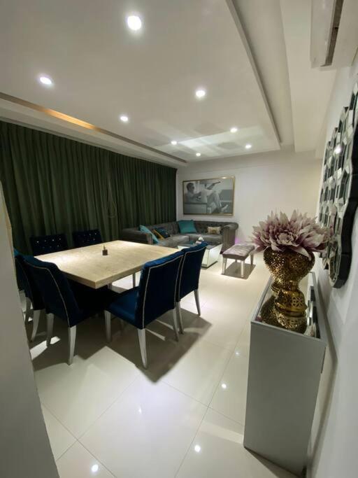 Exclusivo departamento con todos los servicios photo 4