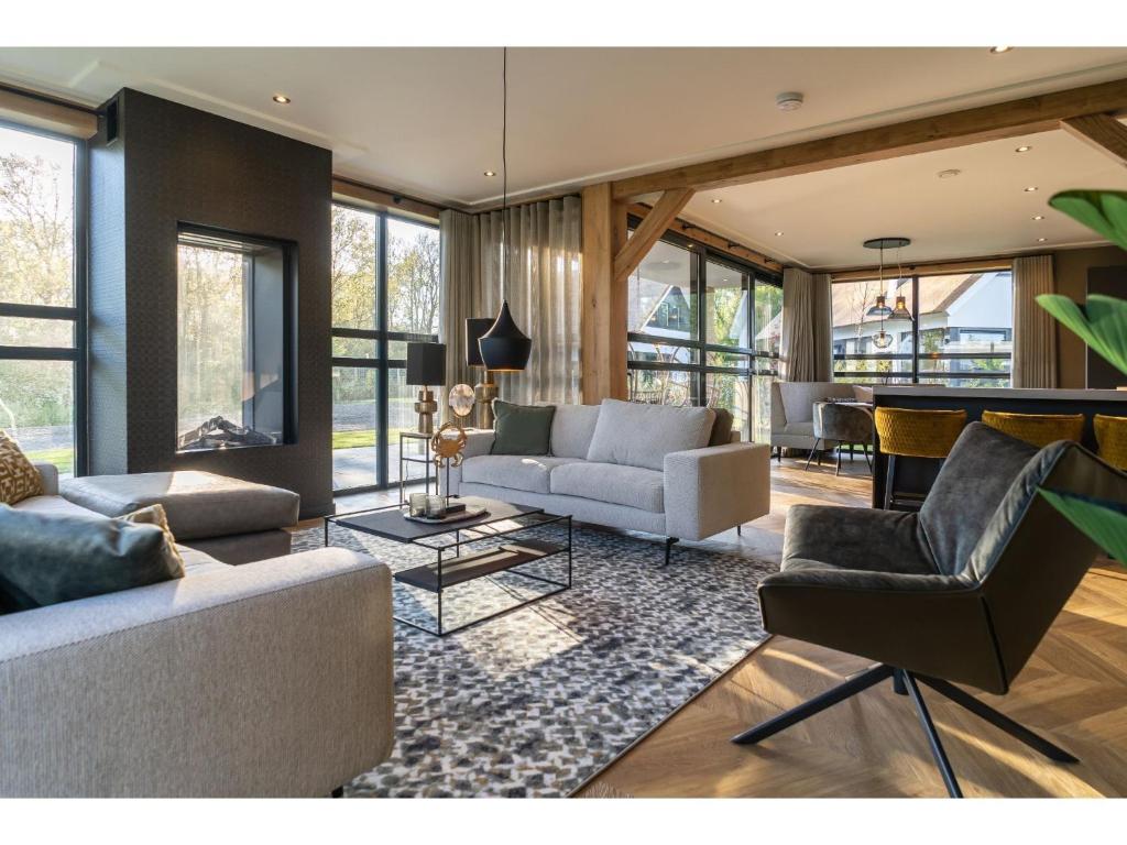 Luxury villa with sauna only a few minutes from the beach photo 4