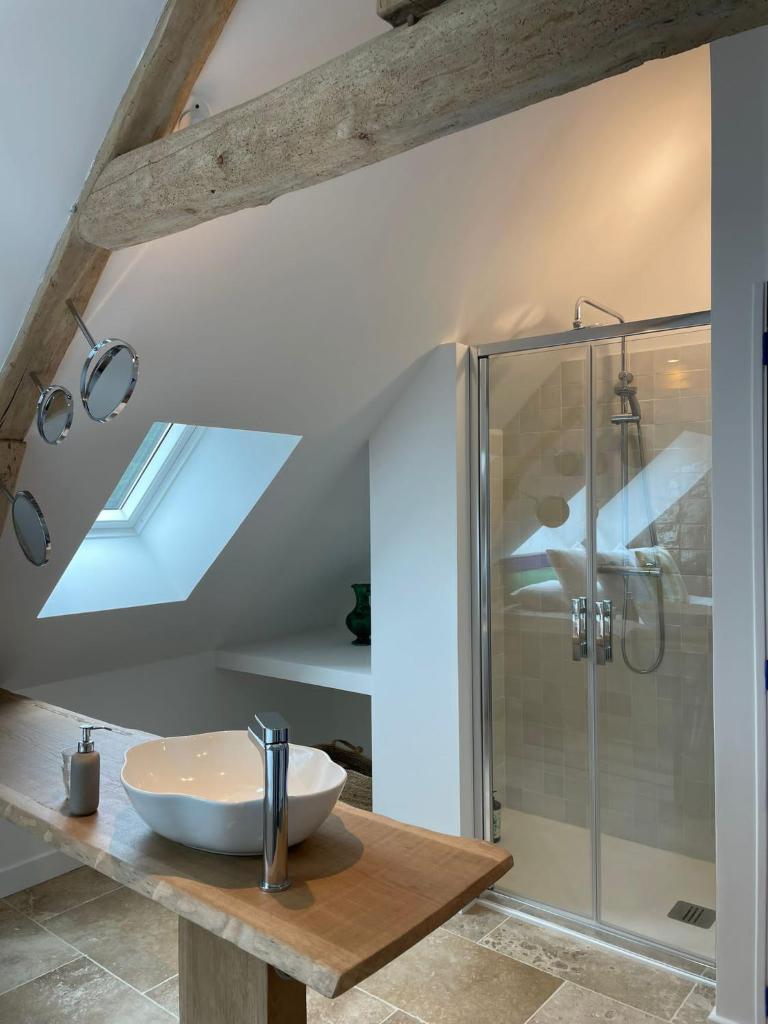 MAISON SEIZE photo 1