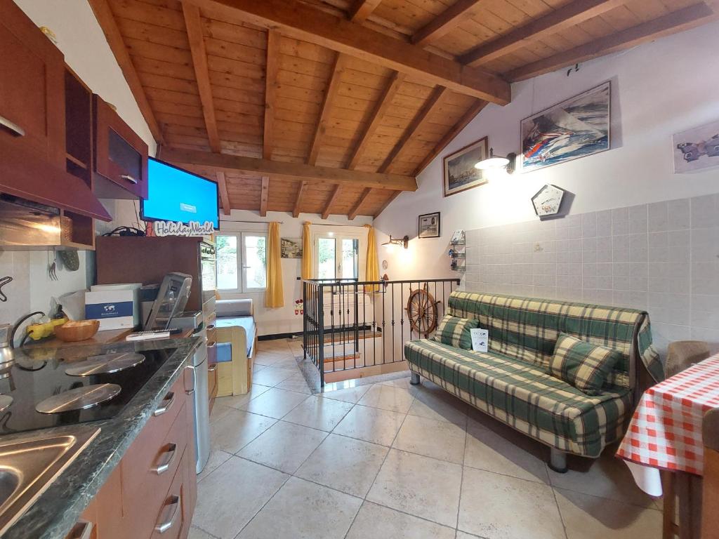 Home Dolcedo by Holiday World photo 4