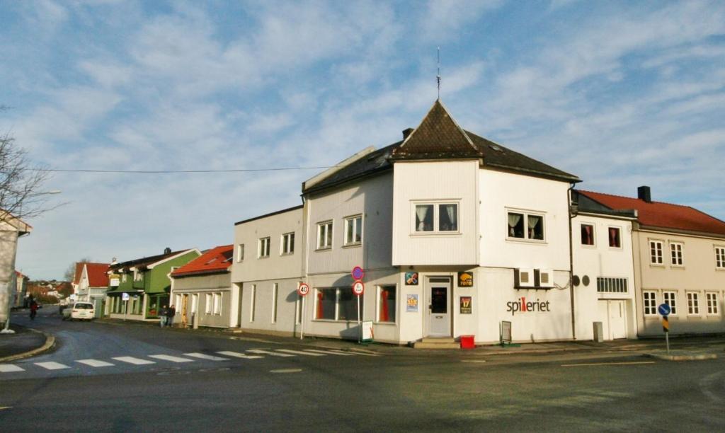 Gjestehuset Borggata 18, Stromstad
