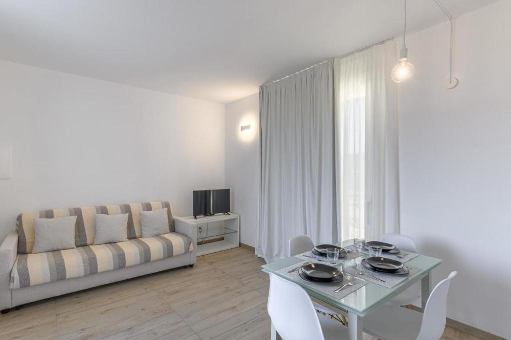 Stunning Capo Falcone Charming Apartments 2 Bedrooms sleeps 6 photo 1