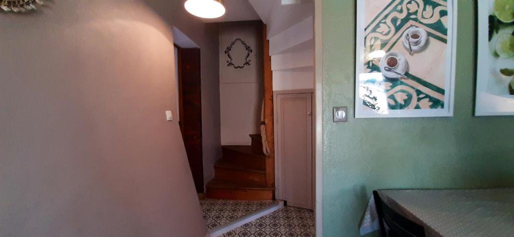 Maison de 4 chambres avec wifi a Grandcamp Maisy a 1 km de la plage photo 2