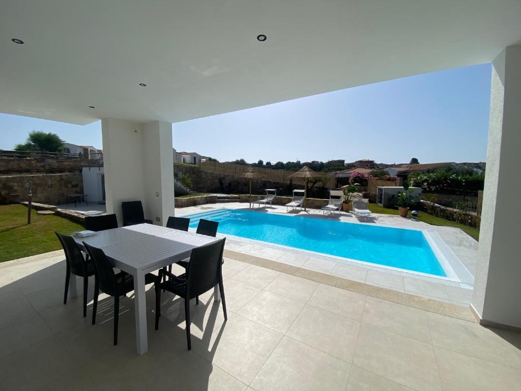 Villa Lorisa photo 1