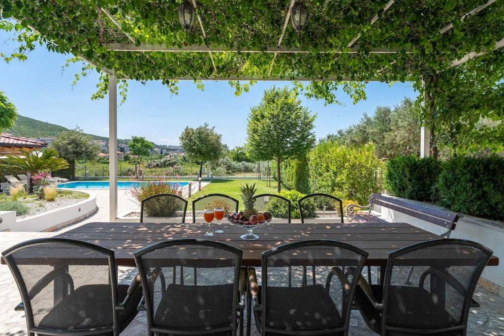 Apartman Lucija with private pool photo 4