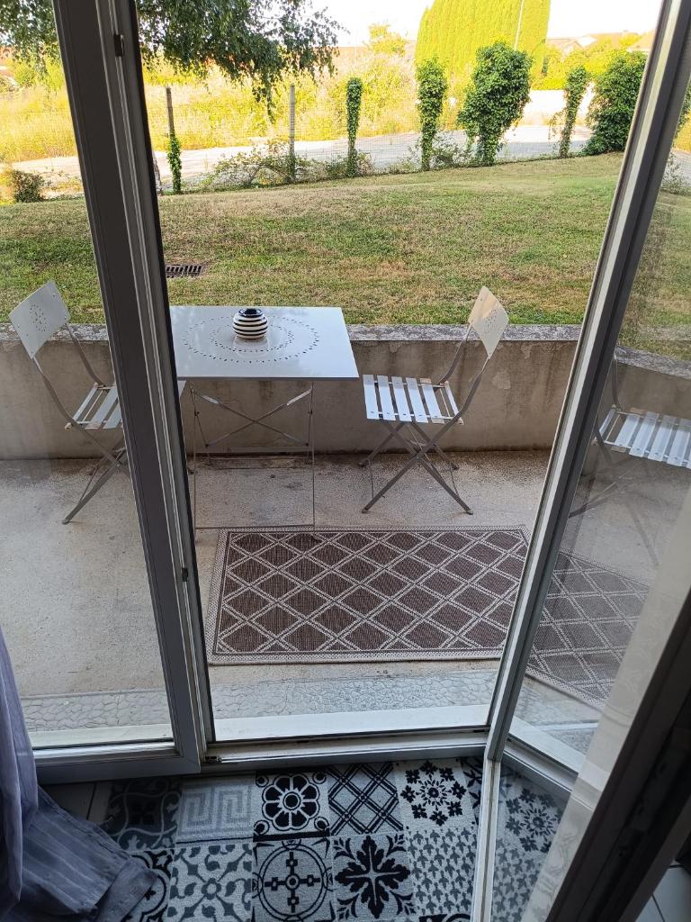 Appartement T2 photo 2