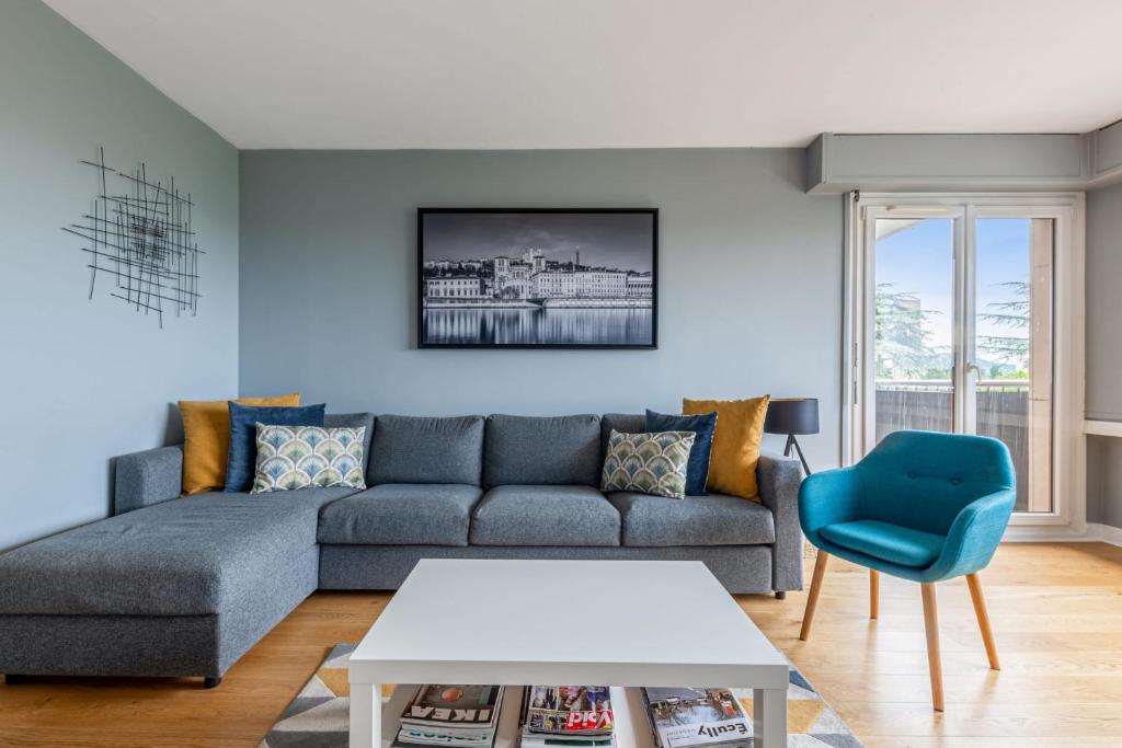Spacious flat in Ecully with views of Lyon
