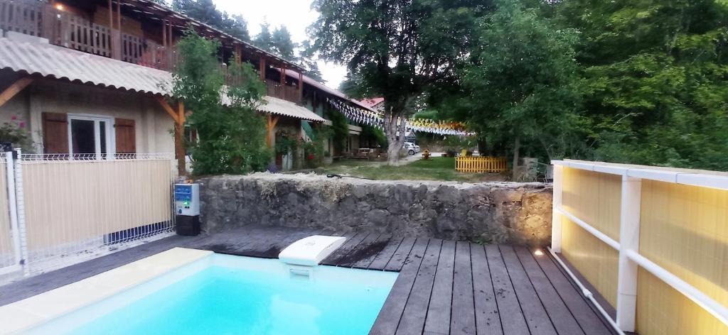 Gîte de Montagne Salle de Fête Thorenc photo 3