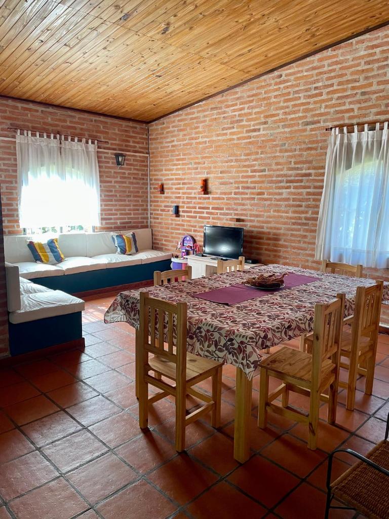 Pintoresca casa con pileta photo 1