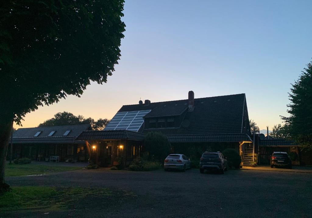 IQBAL-Hütte (die Moorperle) photo 2