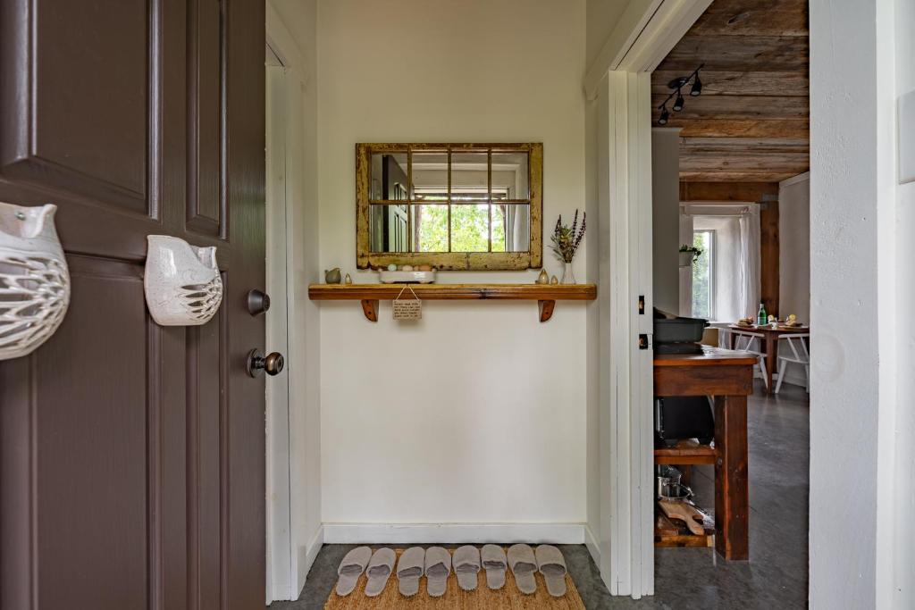 Owl's Nest Suites photo 4
