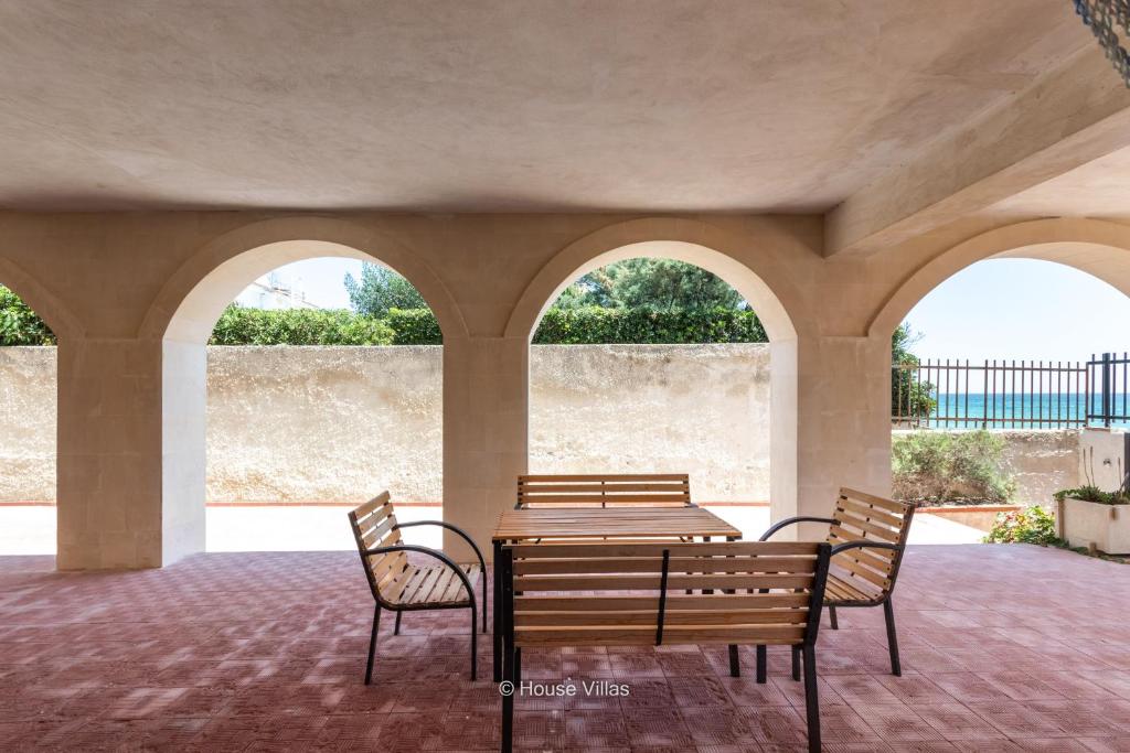 House&Villas - La Perla sul mare photo 4