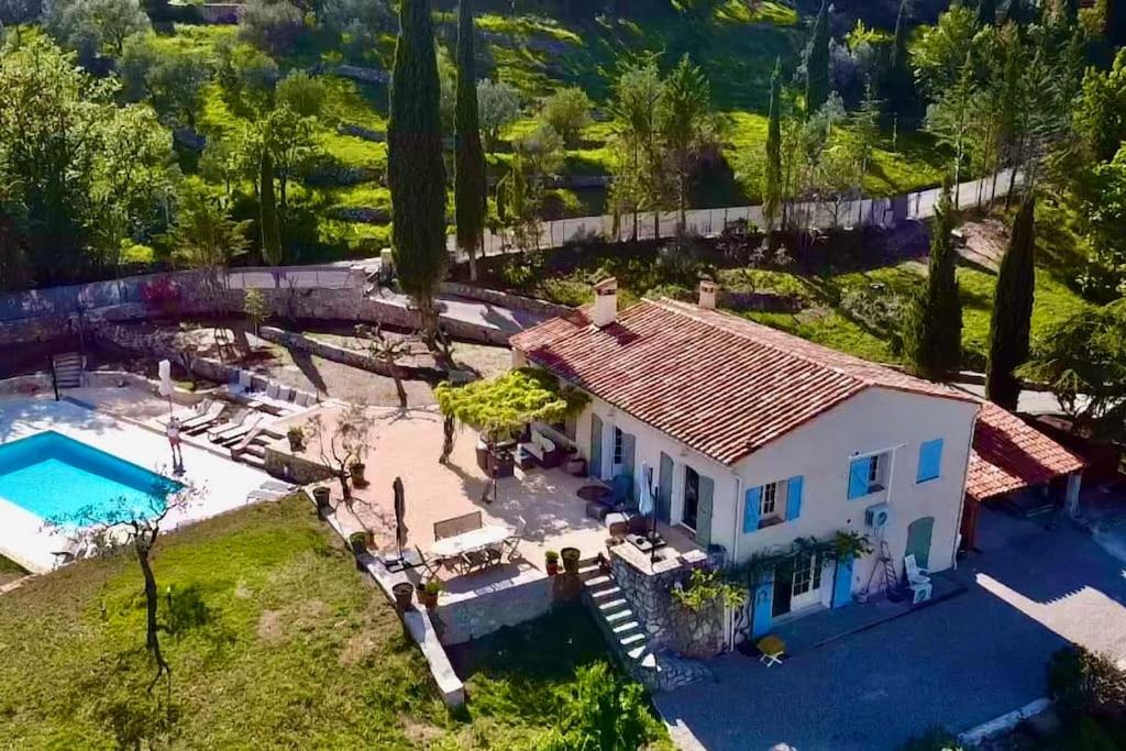 Amazing Villa with panoramic view in Seillans.
