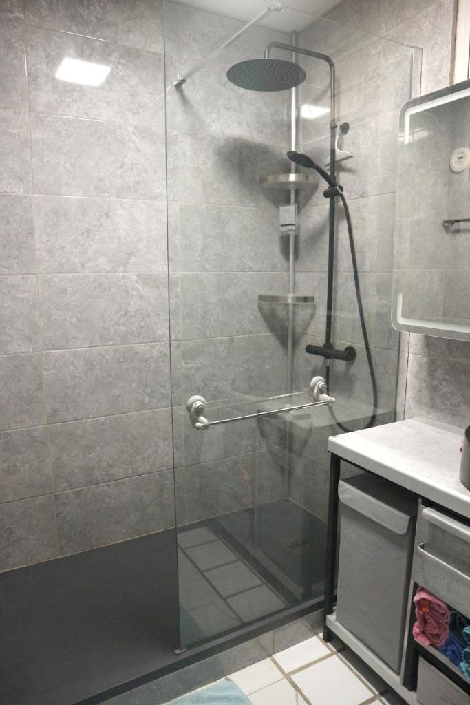 Appartement d'une chambre avec jardin clos et wifi a Saint Paul photo 4