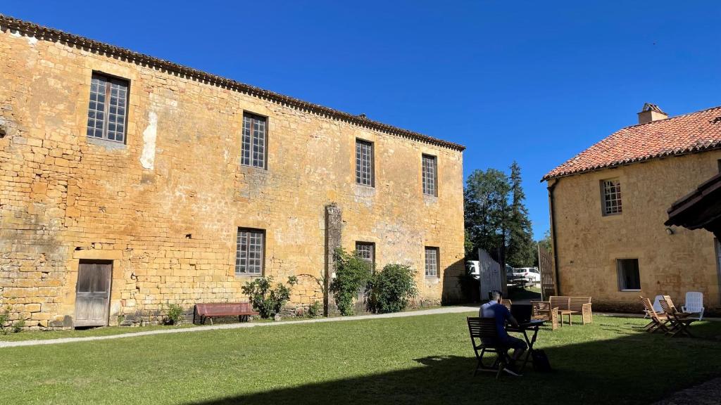 Auberge de Jeunesse HI Cadouin photo 4