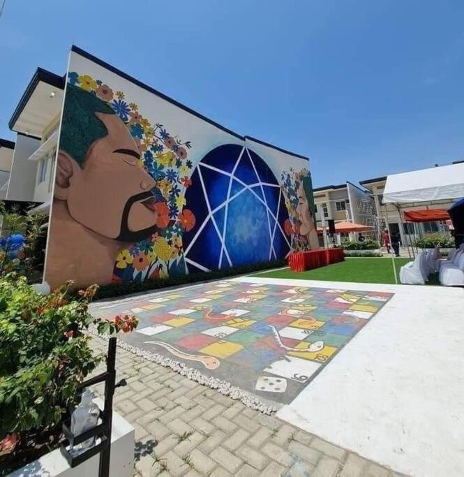 2 Storey House 4 BR Diamond Heights Near Airport photo 2