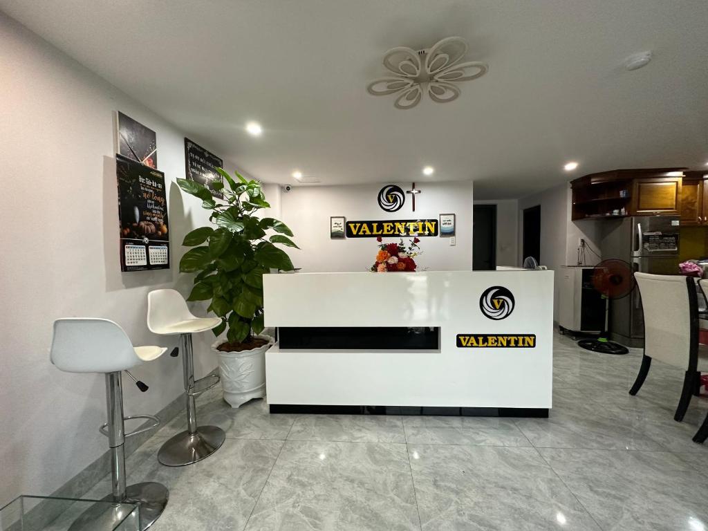 OYO 1190 Valentin Hotel