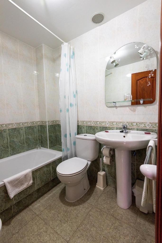 Hostal O Camouco photo 4