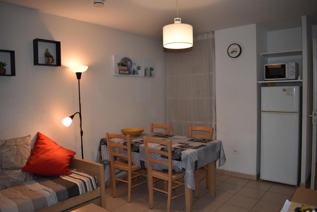Les Dunes 6 personnes ,piscines ,tennis etc proche de la plage photo 3