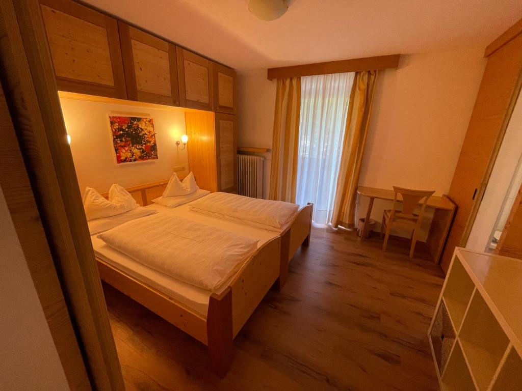 Hotel Meisules photo 3